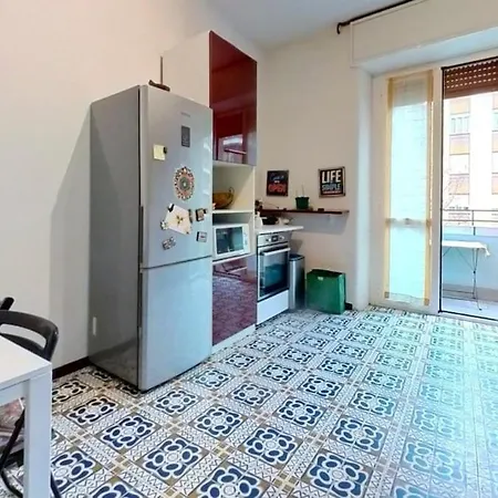 Strambio 10 - Cozy Flat Near Milan's Heart Apartment *
